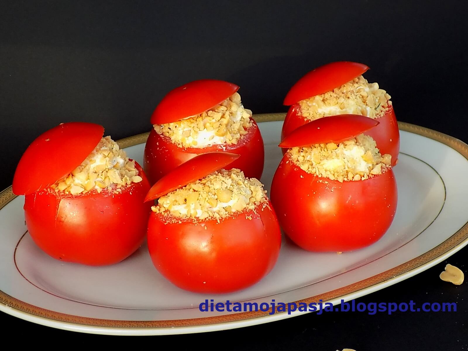 Nadziewane pomidory - pachnąca przystawka 