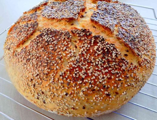 Przepis na chleb domowy pieczony w piekarniku